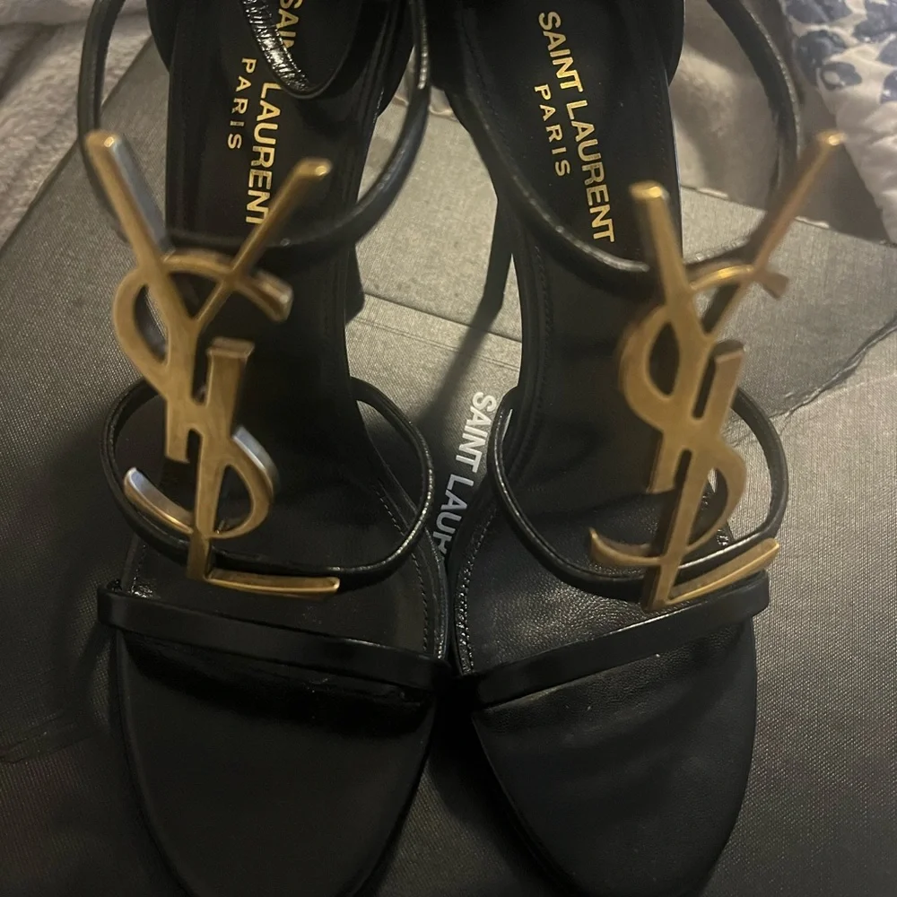 Saint Laurent Black and Gold Heels - Picture 1 of 3